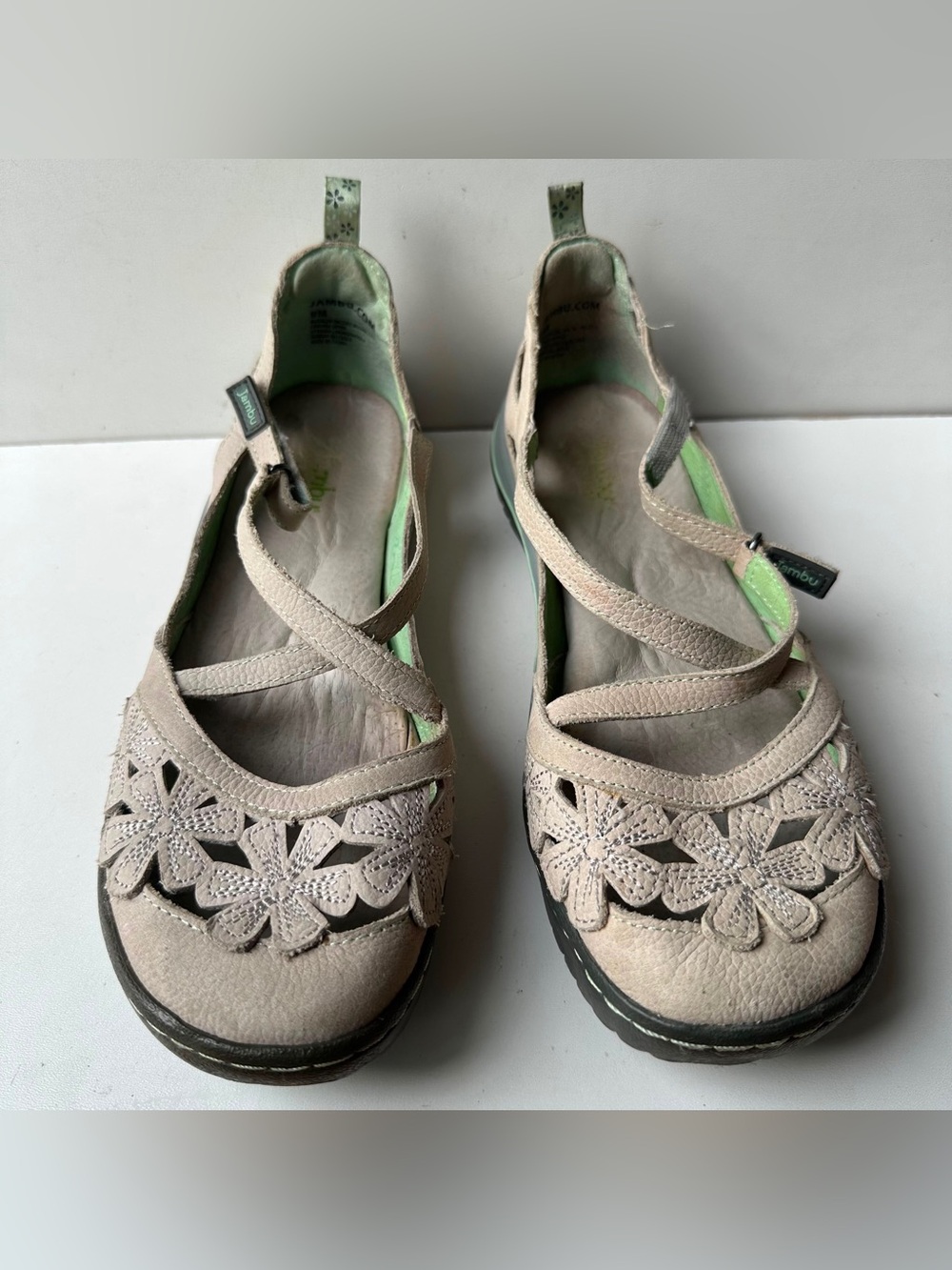 Jambu Blossom Encore Leather Mary Jane Shoes Women’s US 9M Floral Comfy
